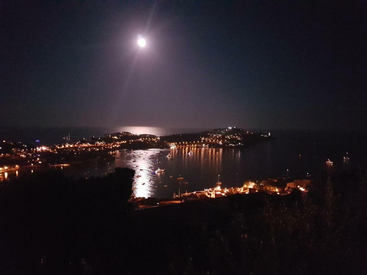 Le Rooftop 180 Villefranche-sur-Mer Buitenkant foto